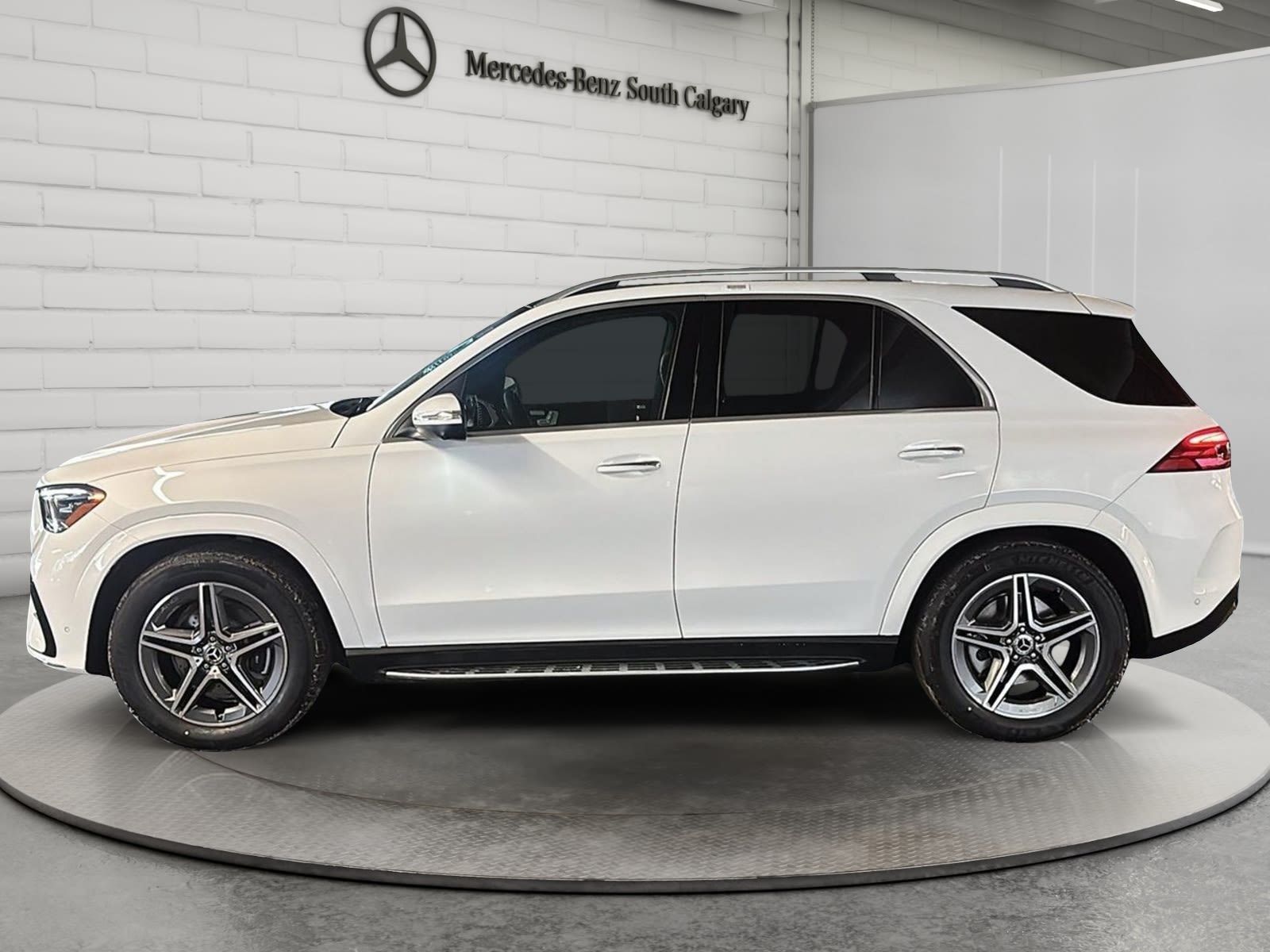 Photo 2026 Mercedes-Benz GLE 350 4MATIC SUV #5