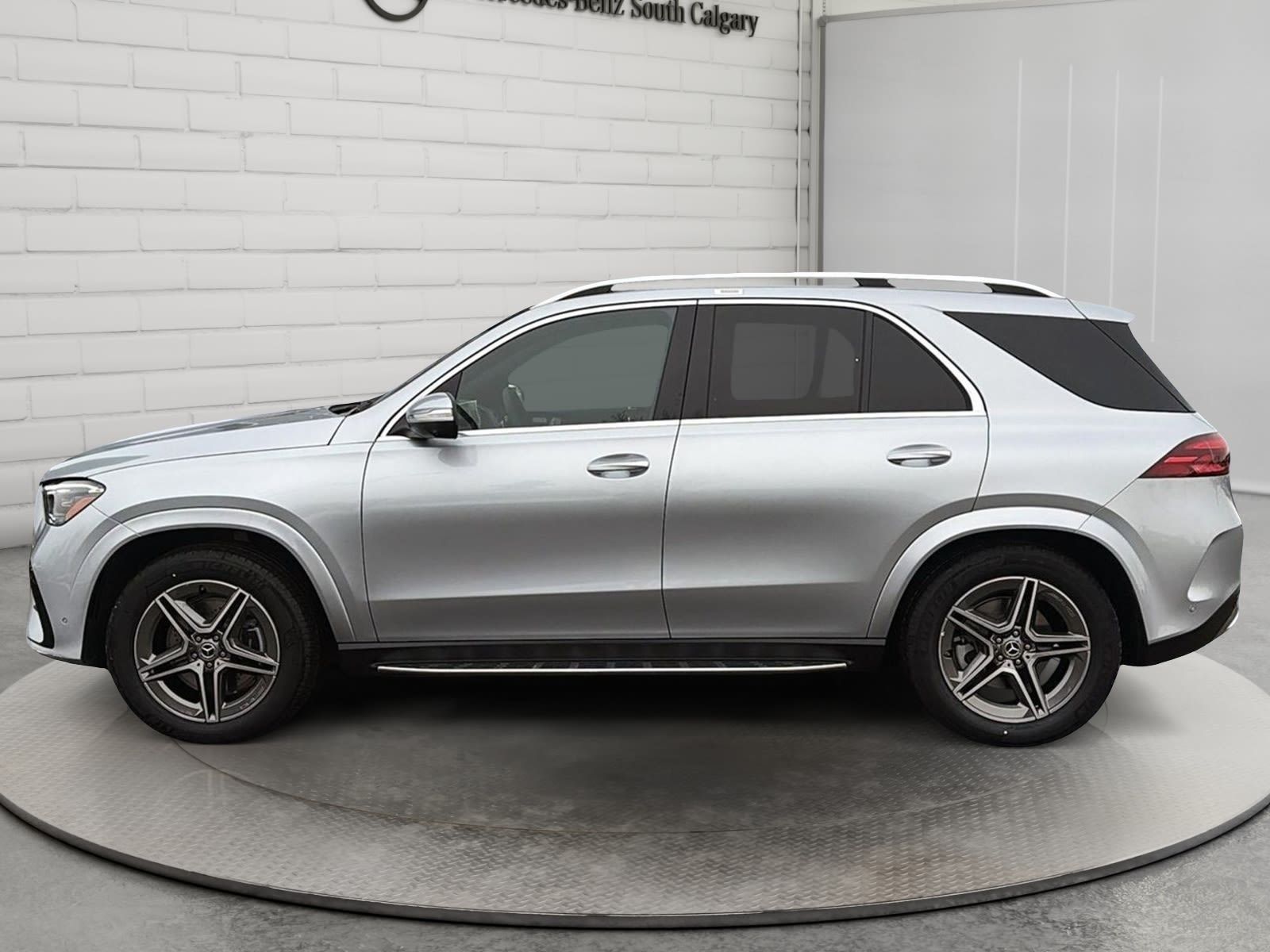 Photo 2026 Mercedes-Benz GLE 350 4MATIC SUV #5
