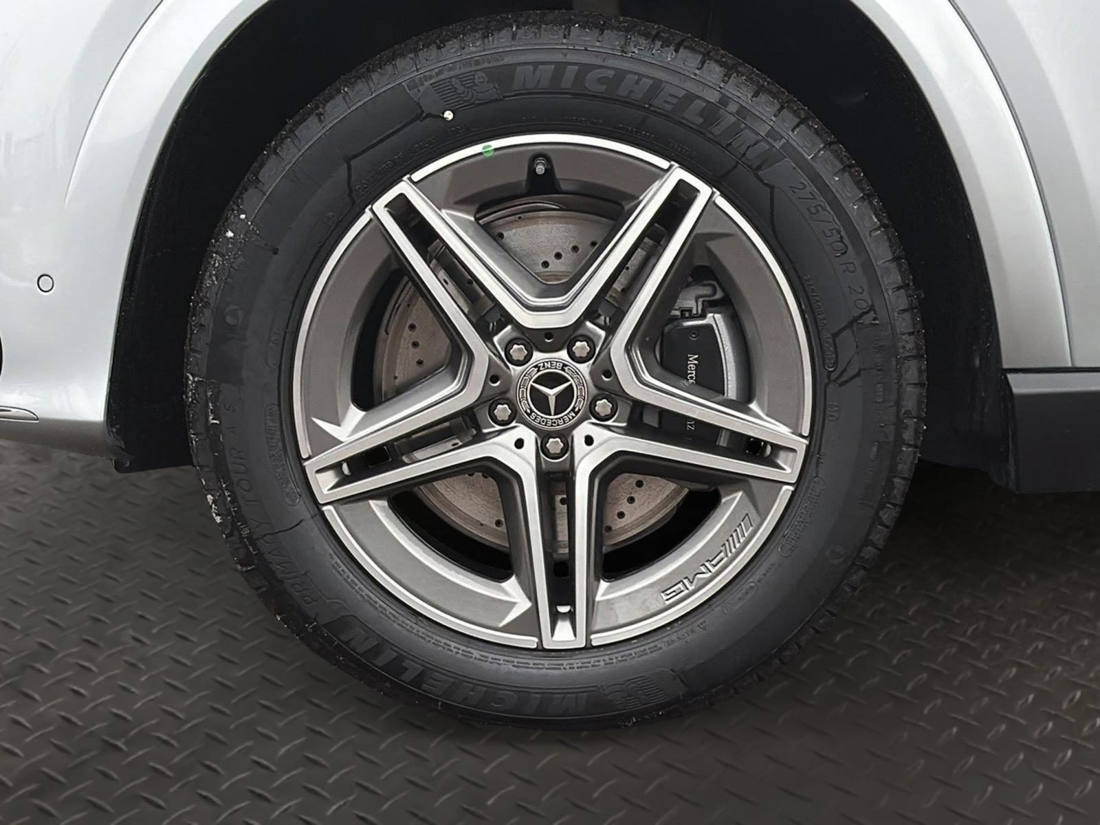 Photo 2026 Mercedes-Benz GLE 350 4MATIC SUV #7