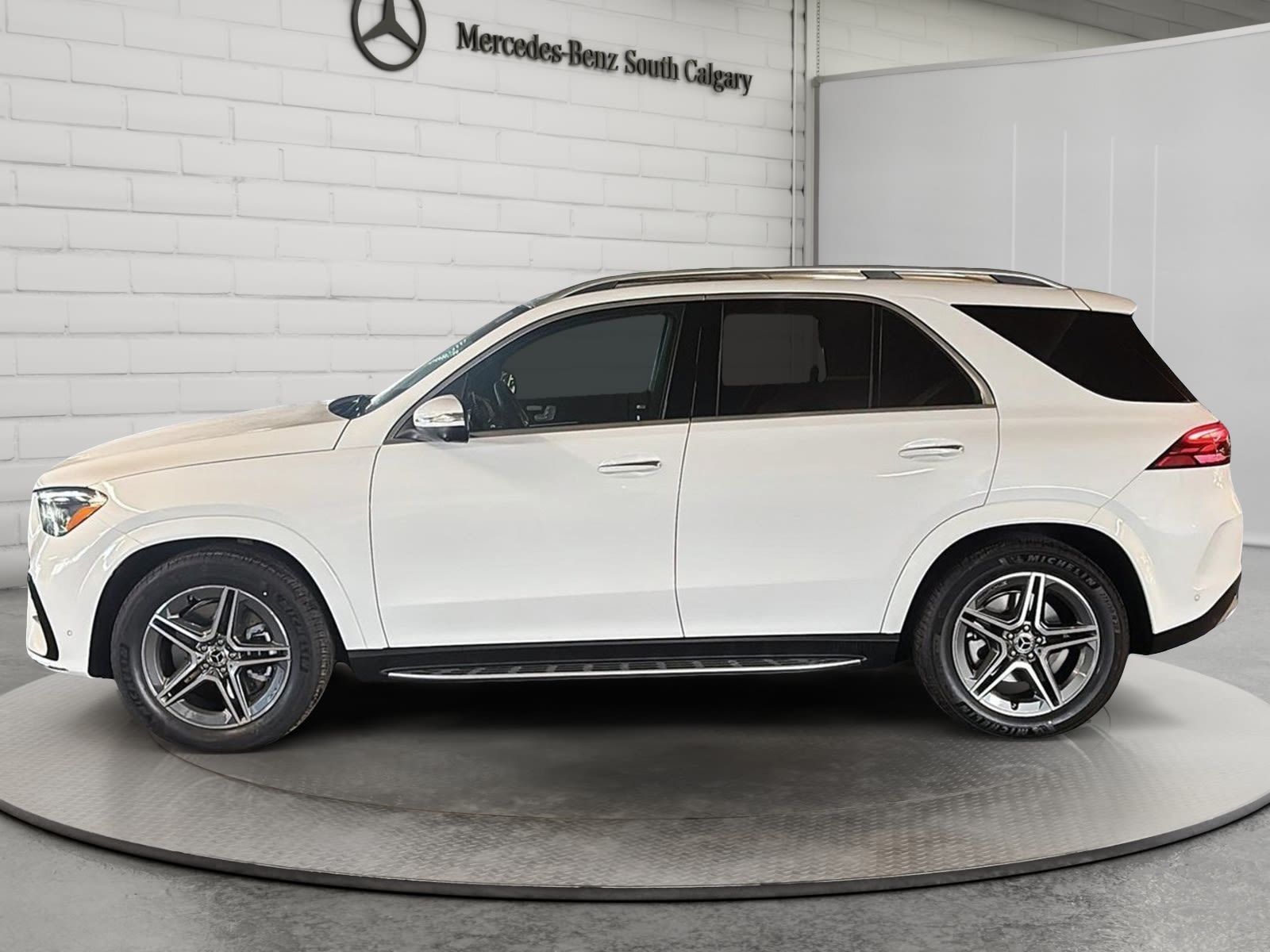 Photo 2026 Mercedes-Benz GLE 350 4MATIC SUV #5