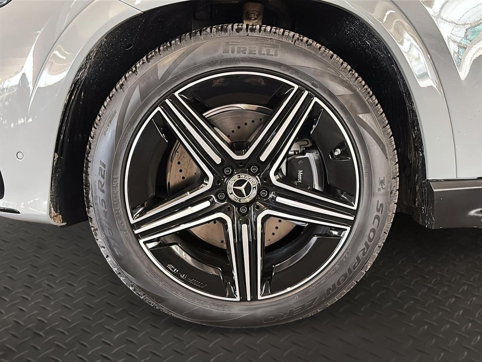 Photo 2026 Mercedes-Benz GLE 450 4MATIC SUV #7