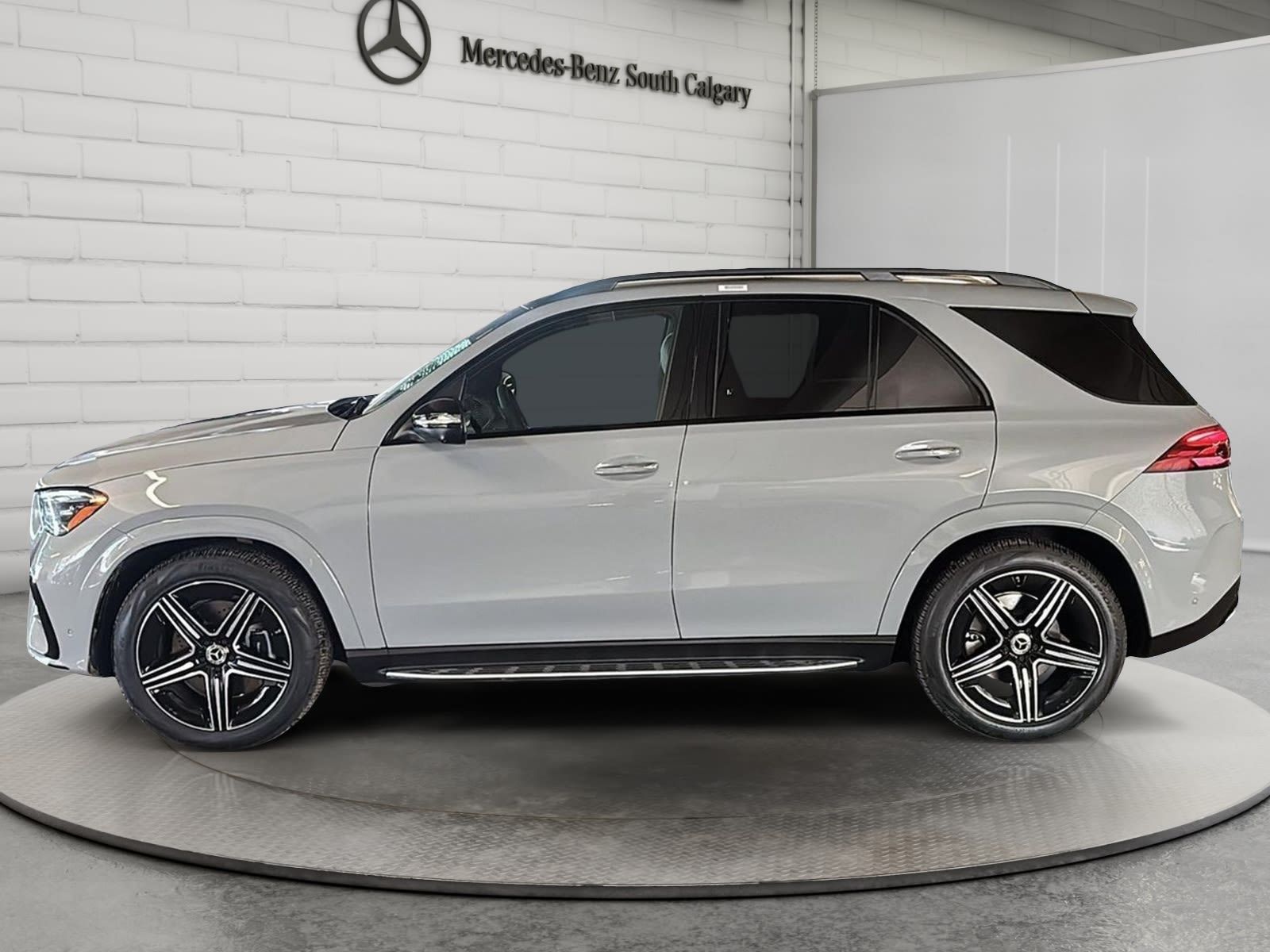 Photo 2026 Mercedes-Benz GLE 450 4MATIC SUV #5