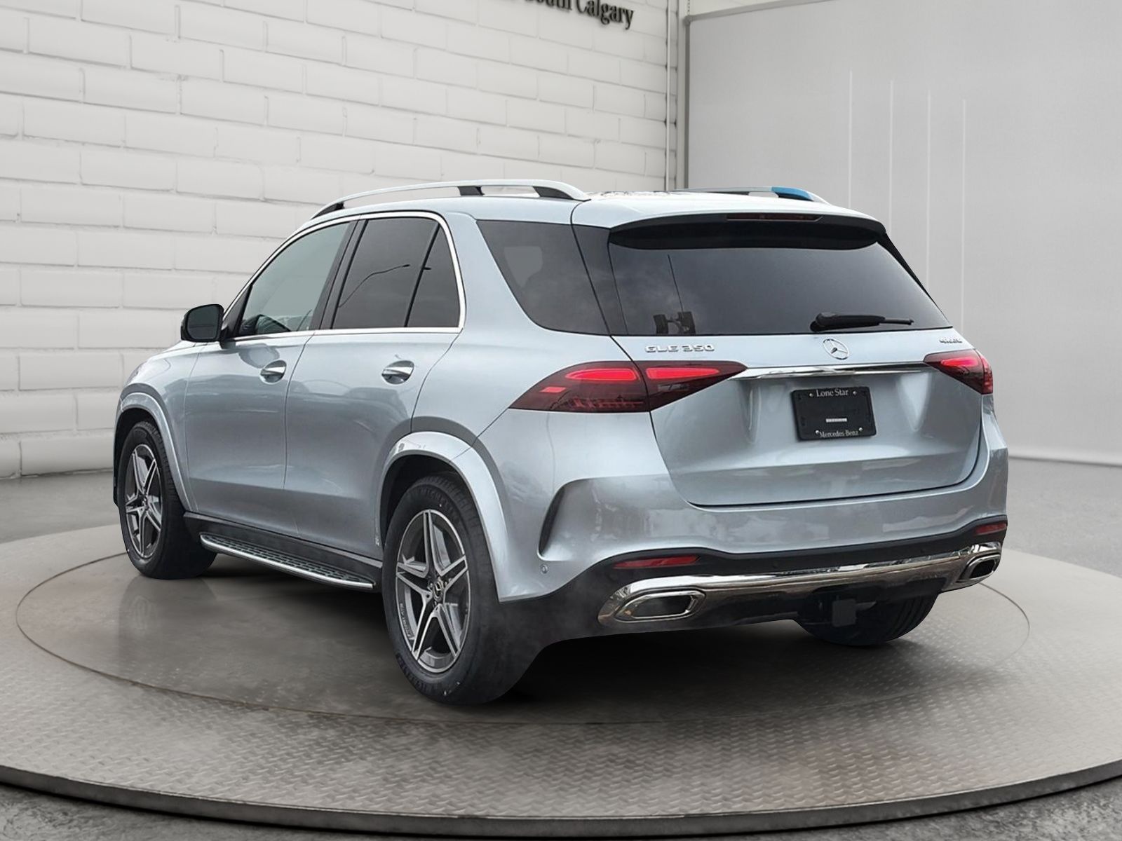 Photo 2026 Mercedes-Benz GLE 350 4MATIC SUV #4