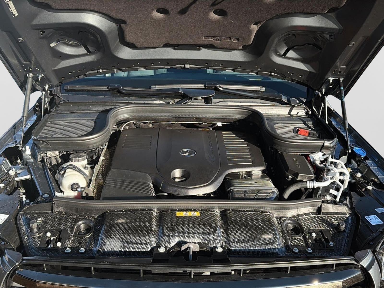 Photo 2026 Mercedes-Benz GLS 450 4MATIC SUV #8
