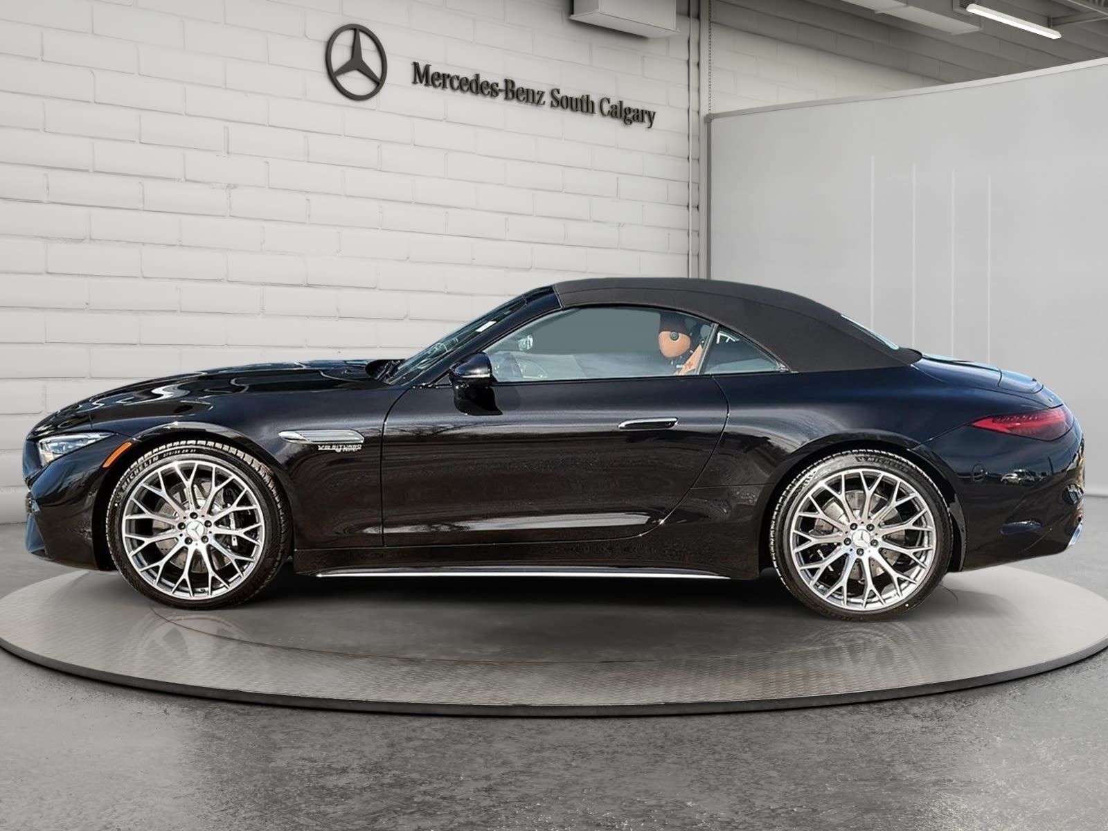 Photo 2026 Mercedes-Benz SL AMG 55 4MATIC+ Roadster #4