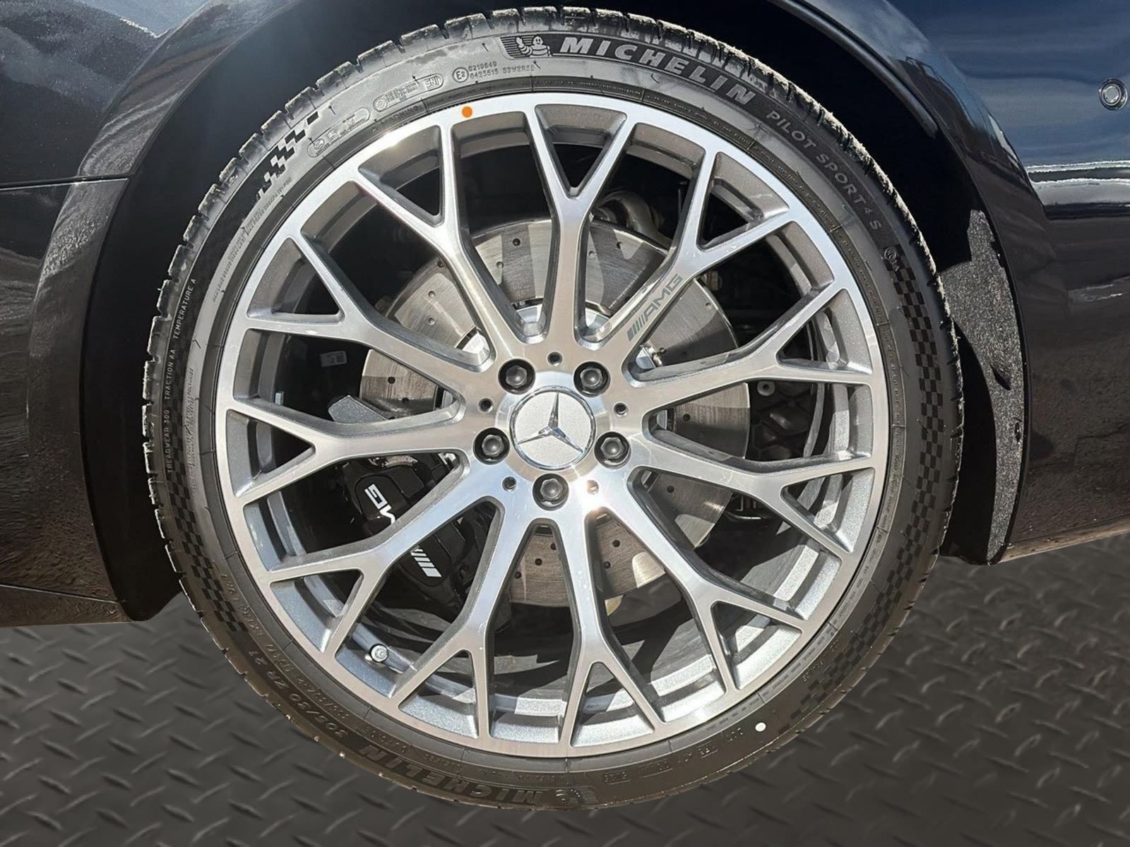 Photo 2026 Mercedes-Benz SL AMG 55 4MATIC+ Roadster #6