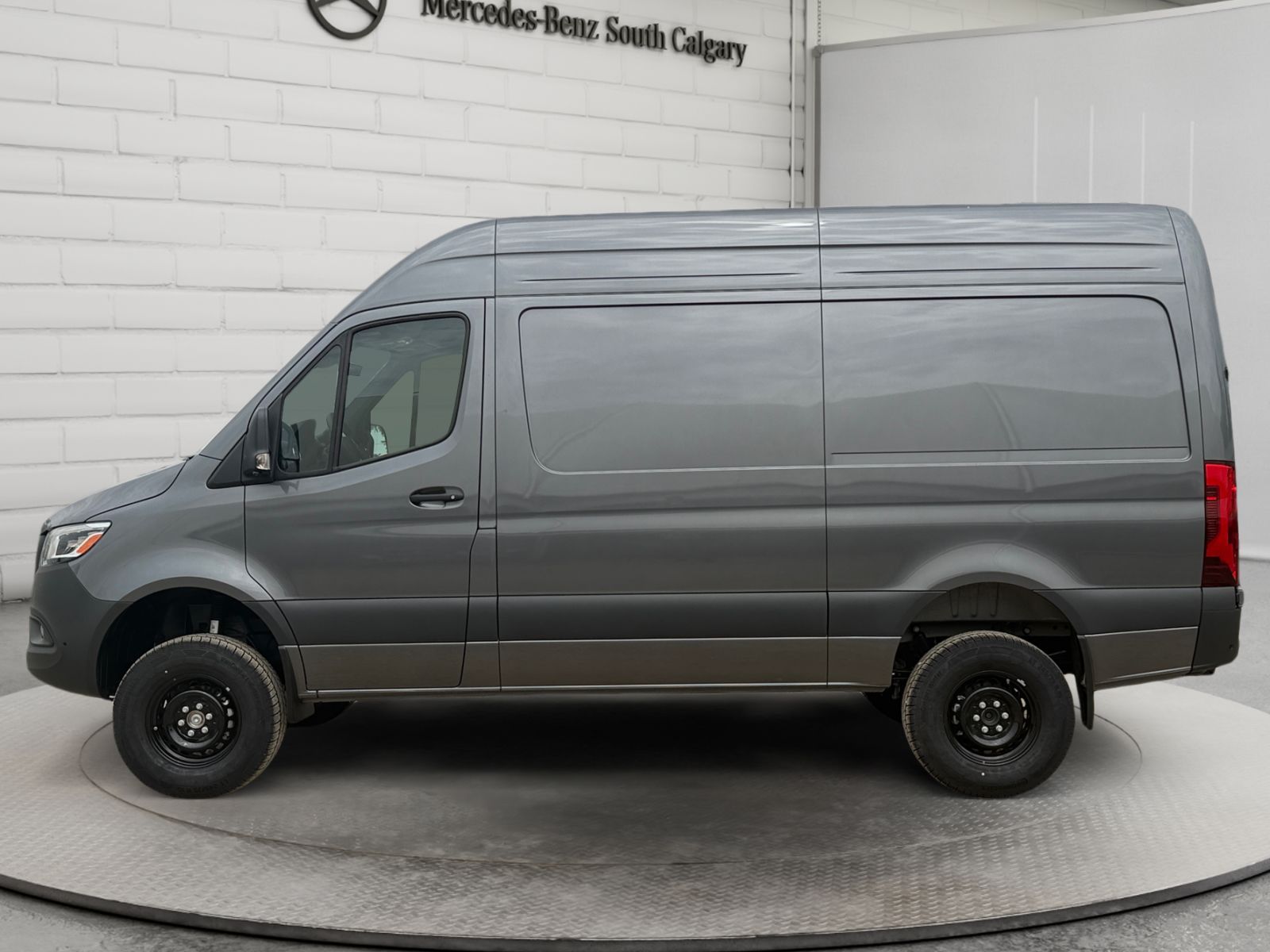 Photo 2026 Mercedes-Benz Sprinter 2500 144 Wheelbase Standard Roof AWD #8