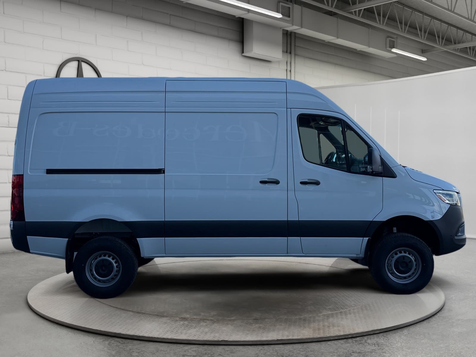 Photo 2026 Mercedes-Benz Sprinter 2500 144 Wheelbase Standard Roof AWD #4