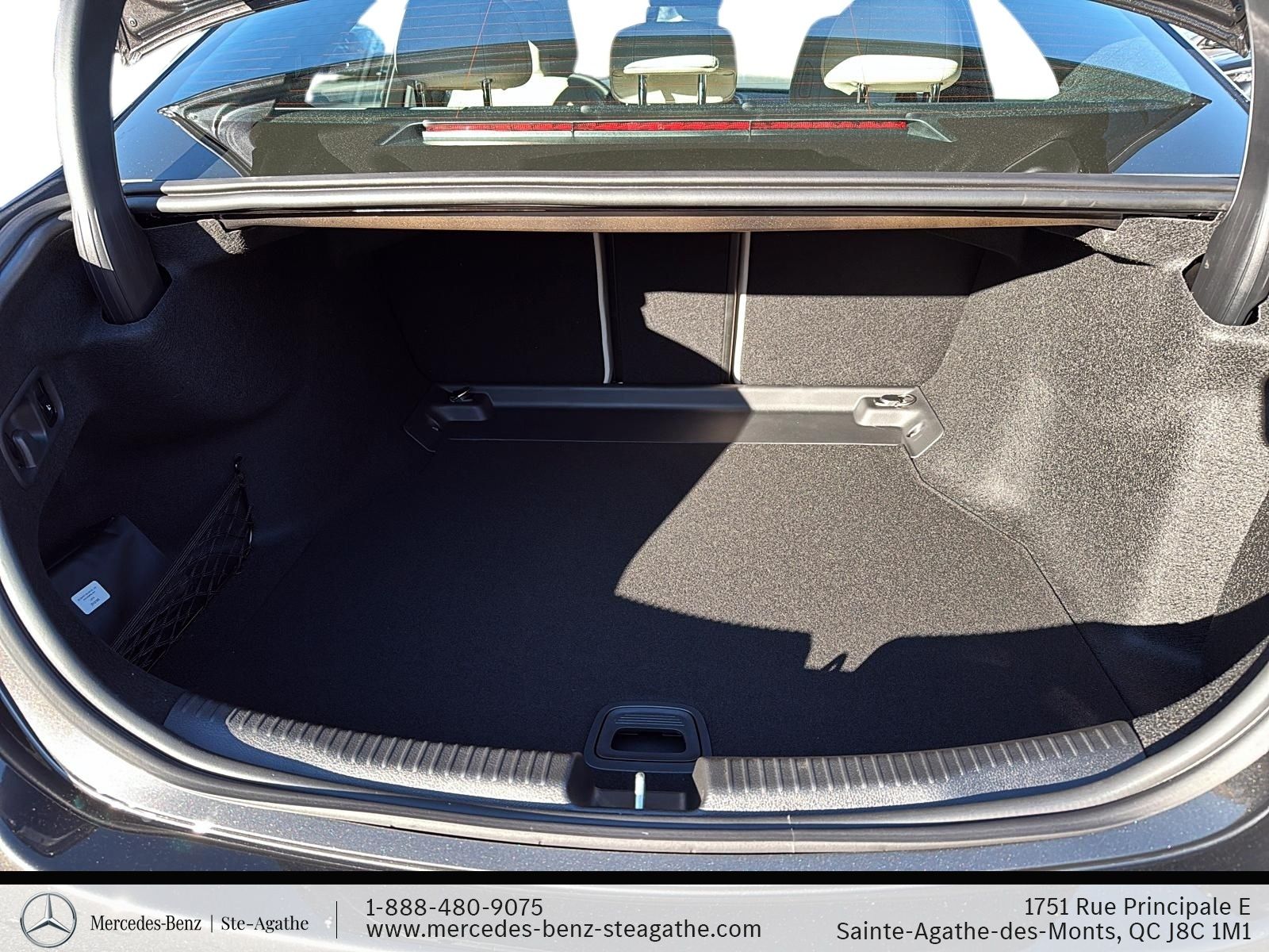 Photo Mercedes-Benz C-Class 300 4M Sedan 2027 #6