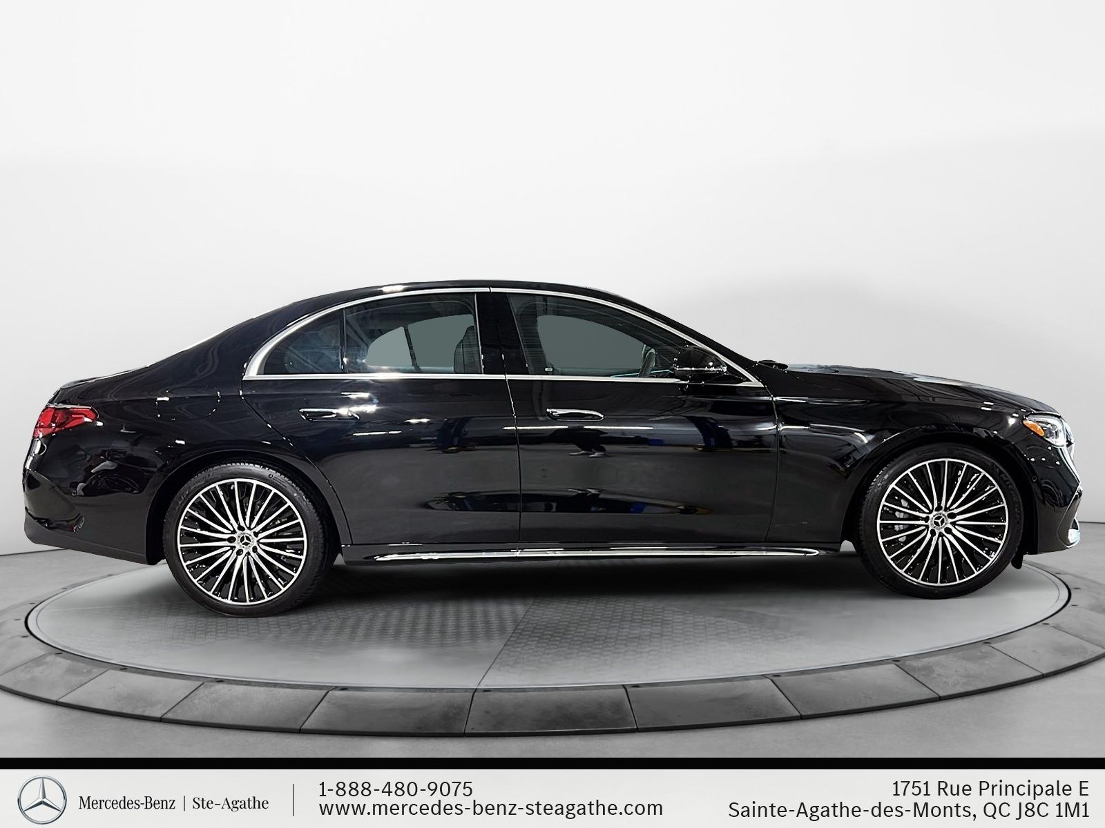 Photo Mercedes-Benz E-Class 450 4MATIC 2027 #7