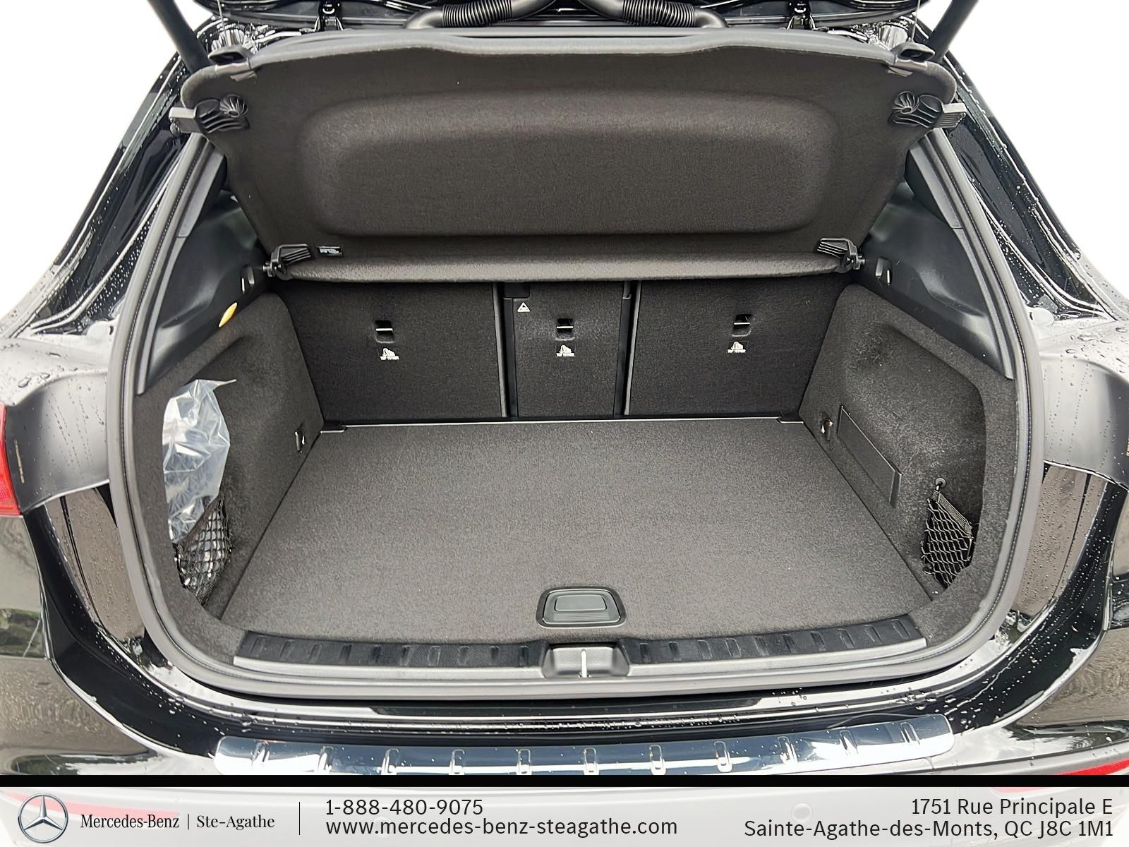 Photo Mercedes-Benz GLA 250 4MATIC SUV 2026 #7