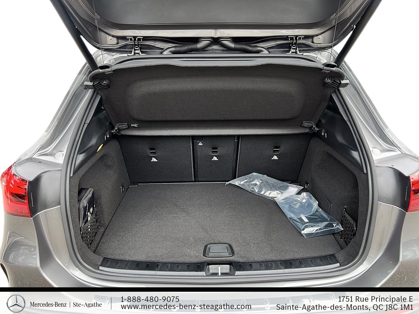 Photo Mercedes-Benz GLA 250 4MATIC SUV 2026 #7