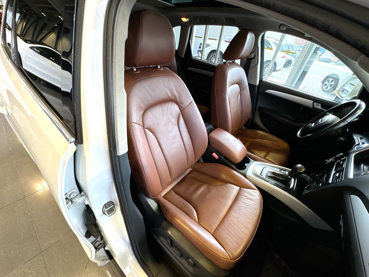 Audi Q5  2012 à Vancouver, Colombie-Britannique