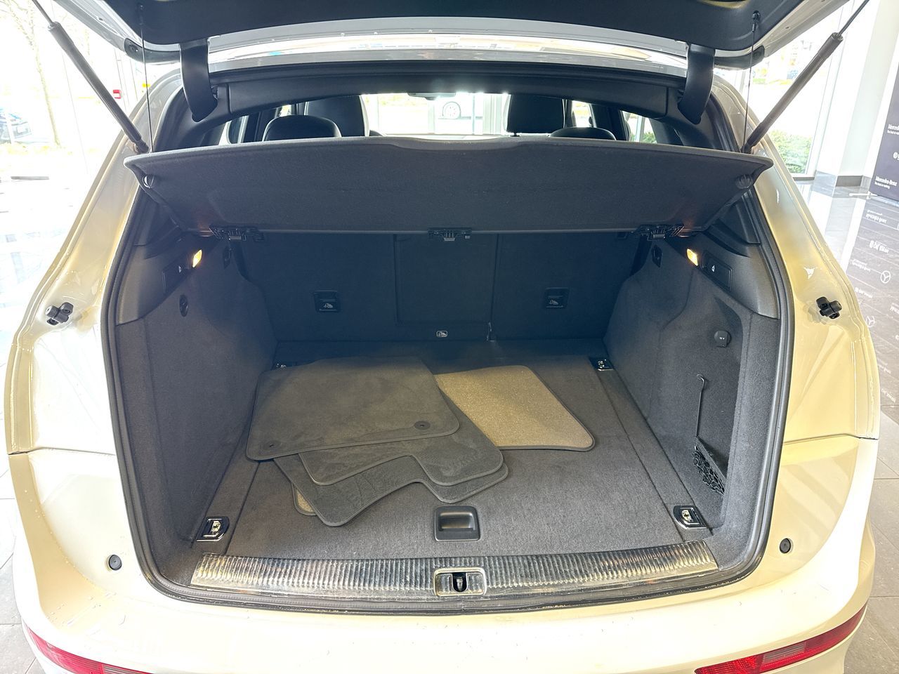 Audi Q5  2016 à Vancouver, Colombie-Britannique