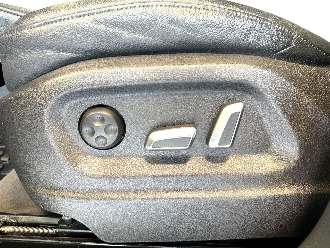 Audi Q5  2016 à Vancouver, Colombie-Britannique