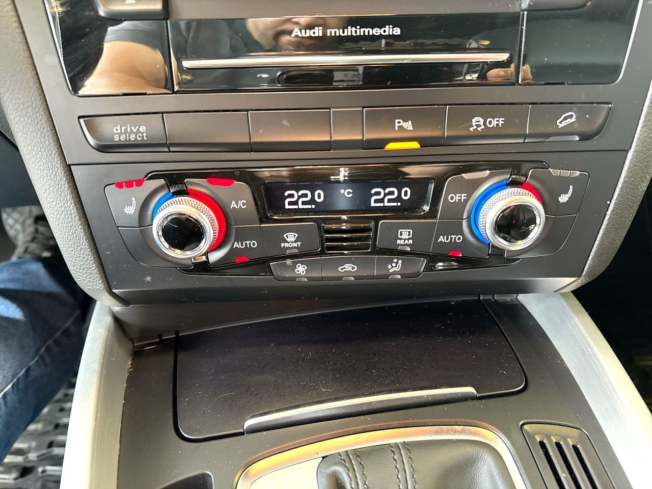 Audi Q5  2016 à Vancouver, Colombie-Britannique