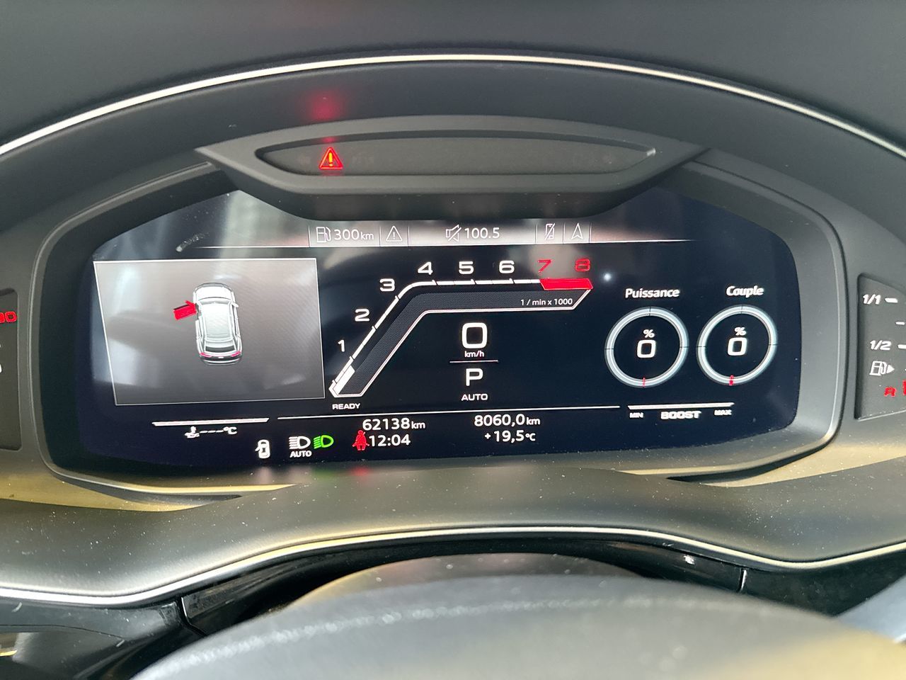2023  RS Q8