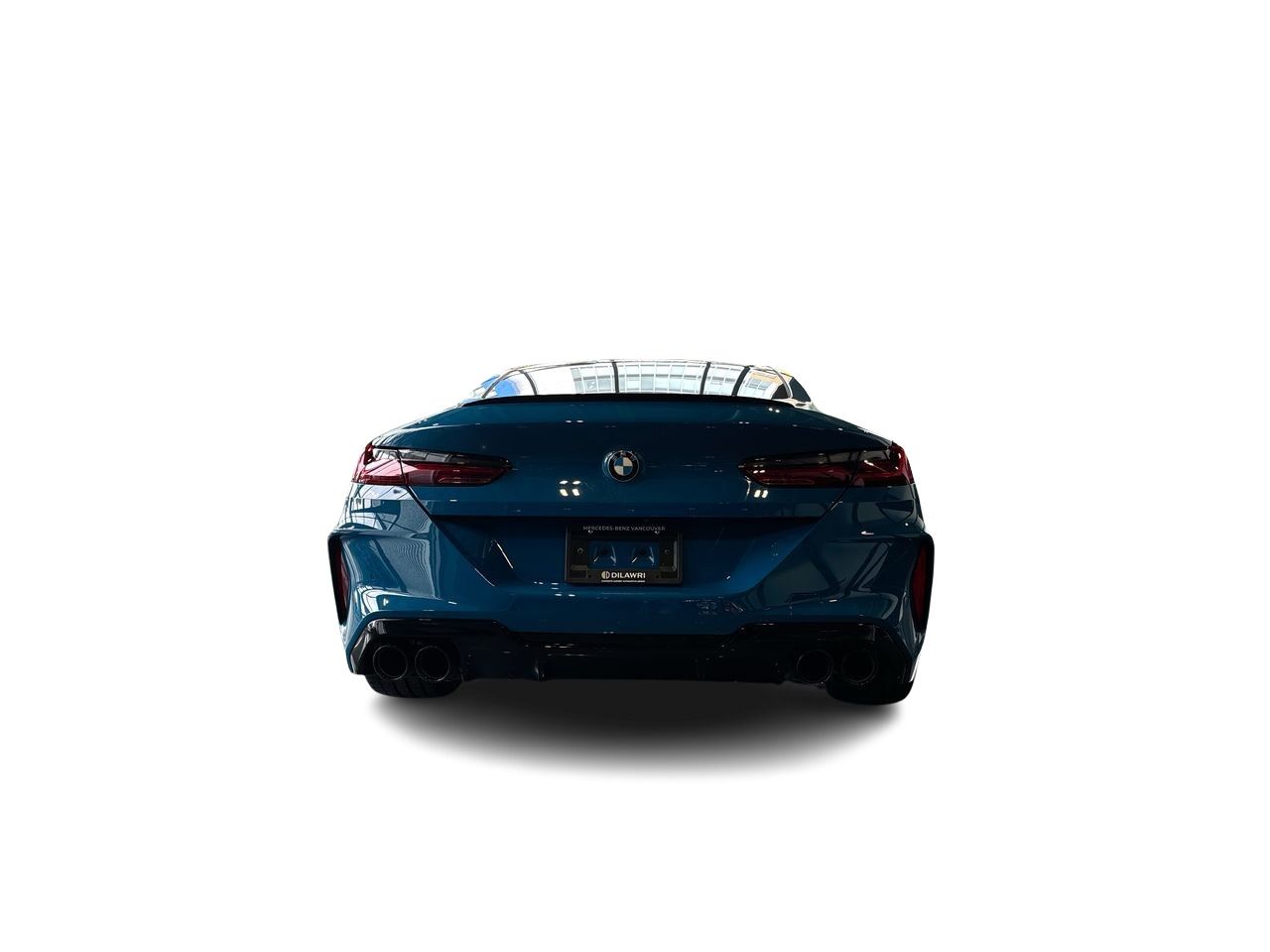 2025 BMW M8