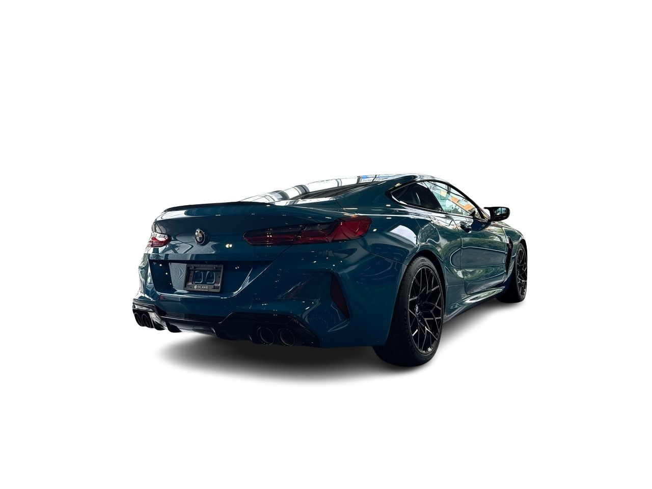 2025 BMW M8