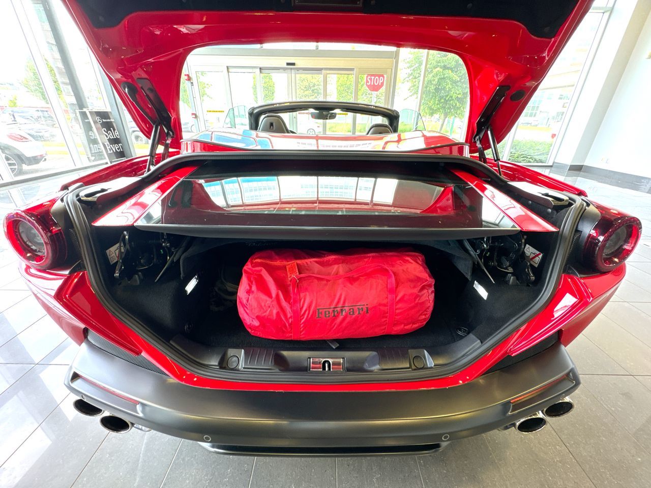 Ferrari Portofino  2019 à Vancouver, Colombie-Britannique