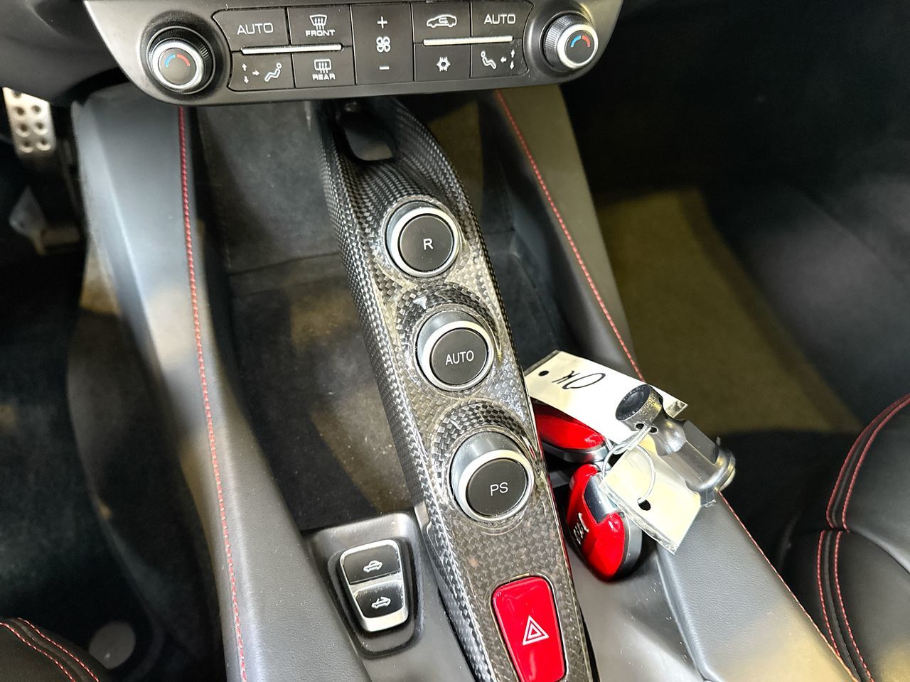 Ferrari Portofino  2019 à Vancouver, Colombie-Britannique