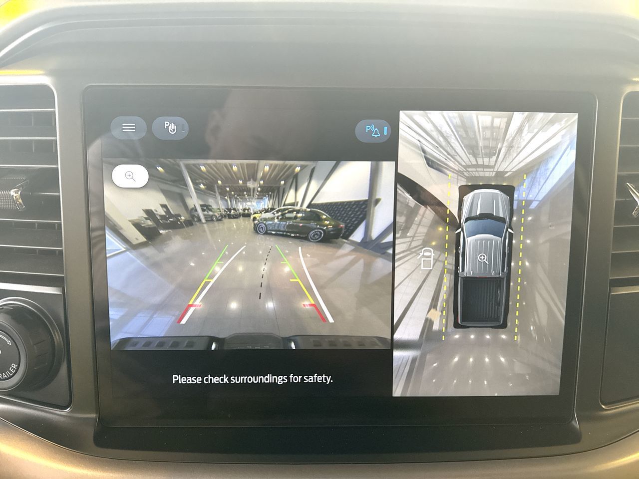 2025 Ford F-150 Lightning