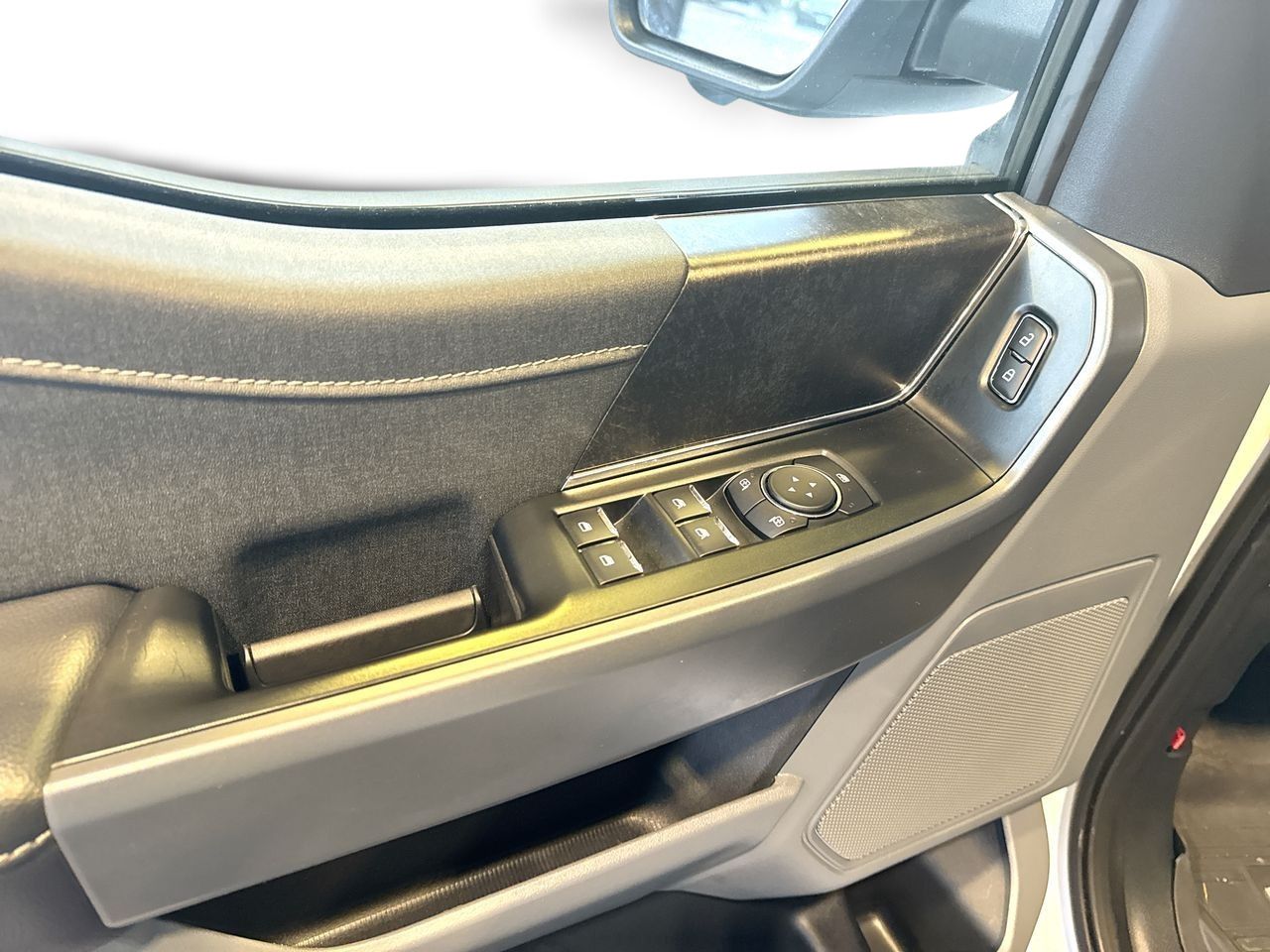 2025 Ford F-150 Lightning