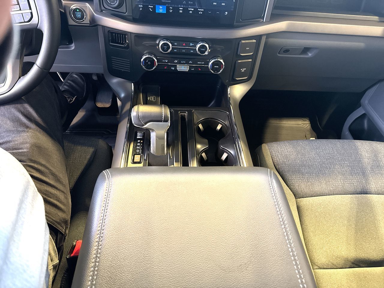 2025 Ford F-150 Lightning