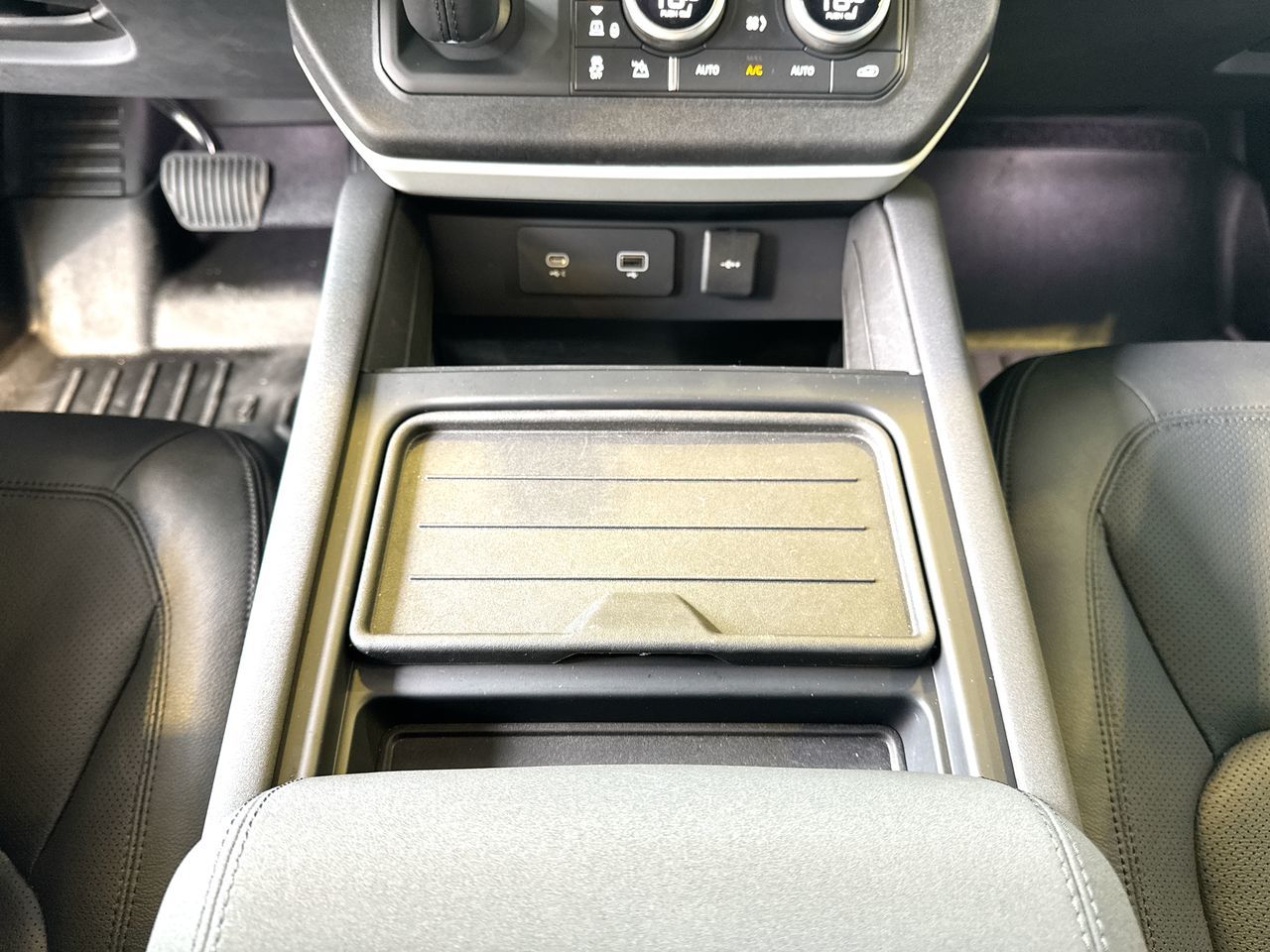 2023 Land Rover Defender in Vancouver, British Columbia