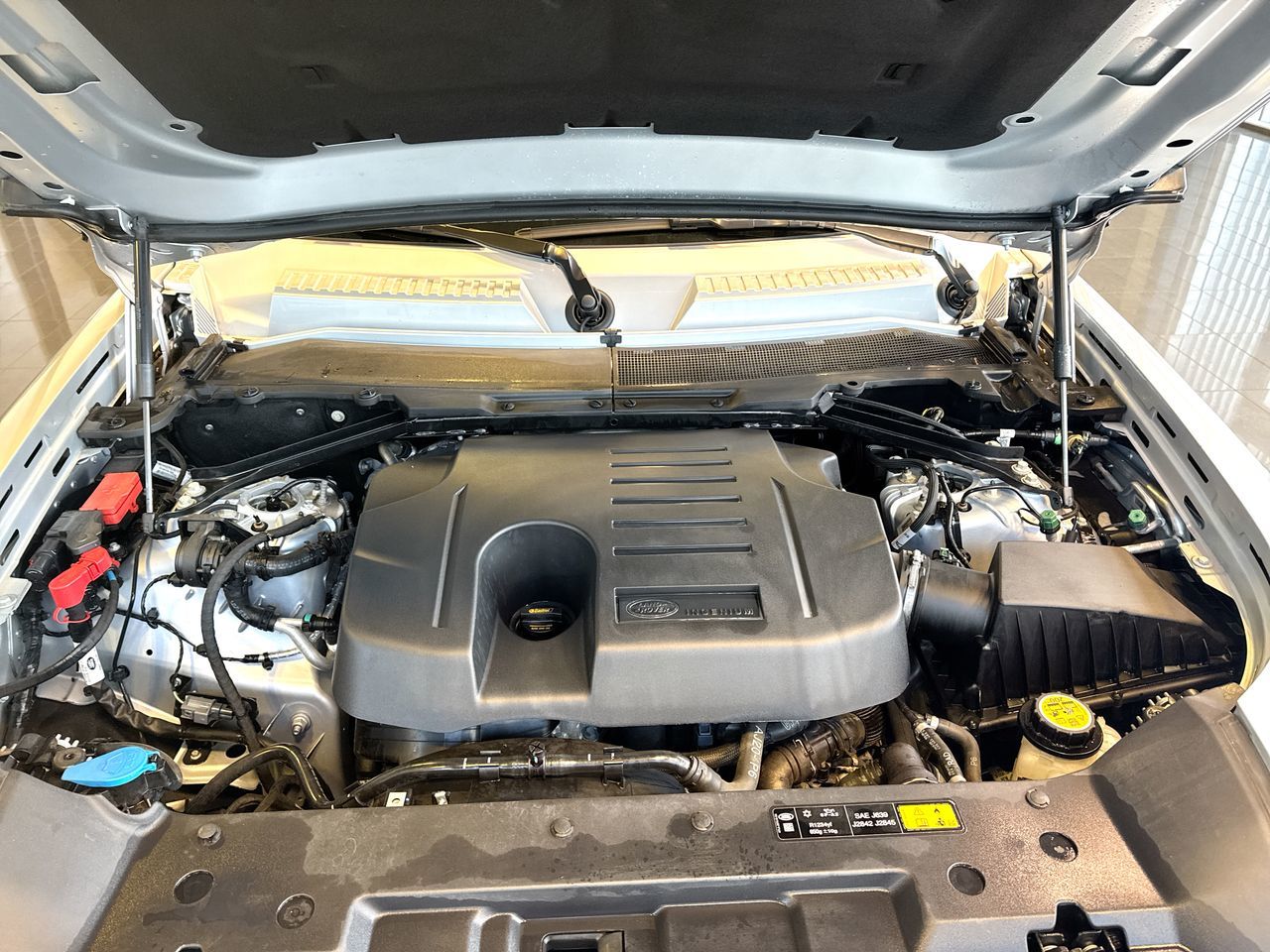 Land Rover Defender  2023 à Vancouver, Colombie-Britannique