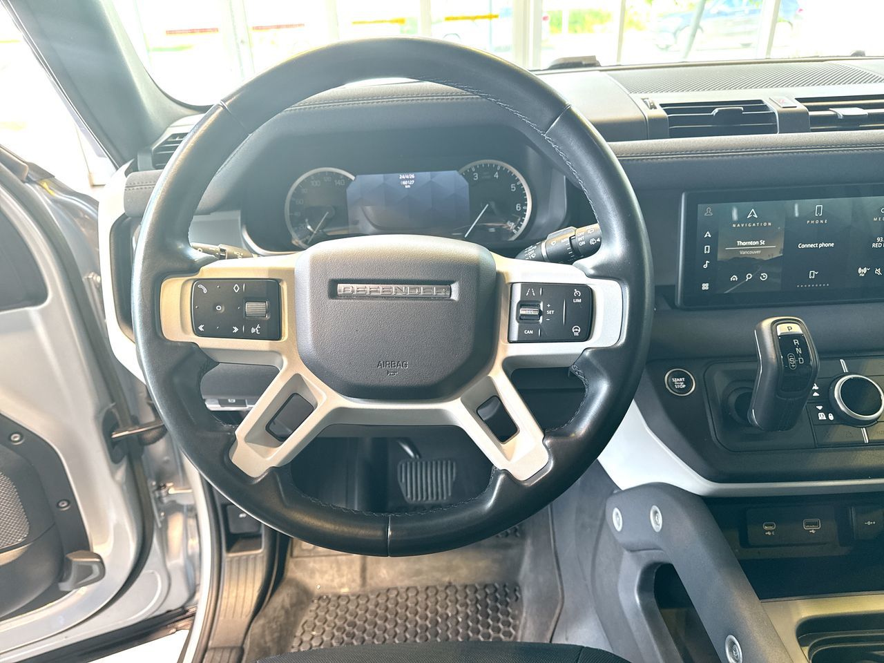 Land Rover Defender  2023 à Vancouver, Colombie-Britannique