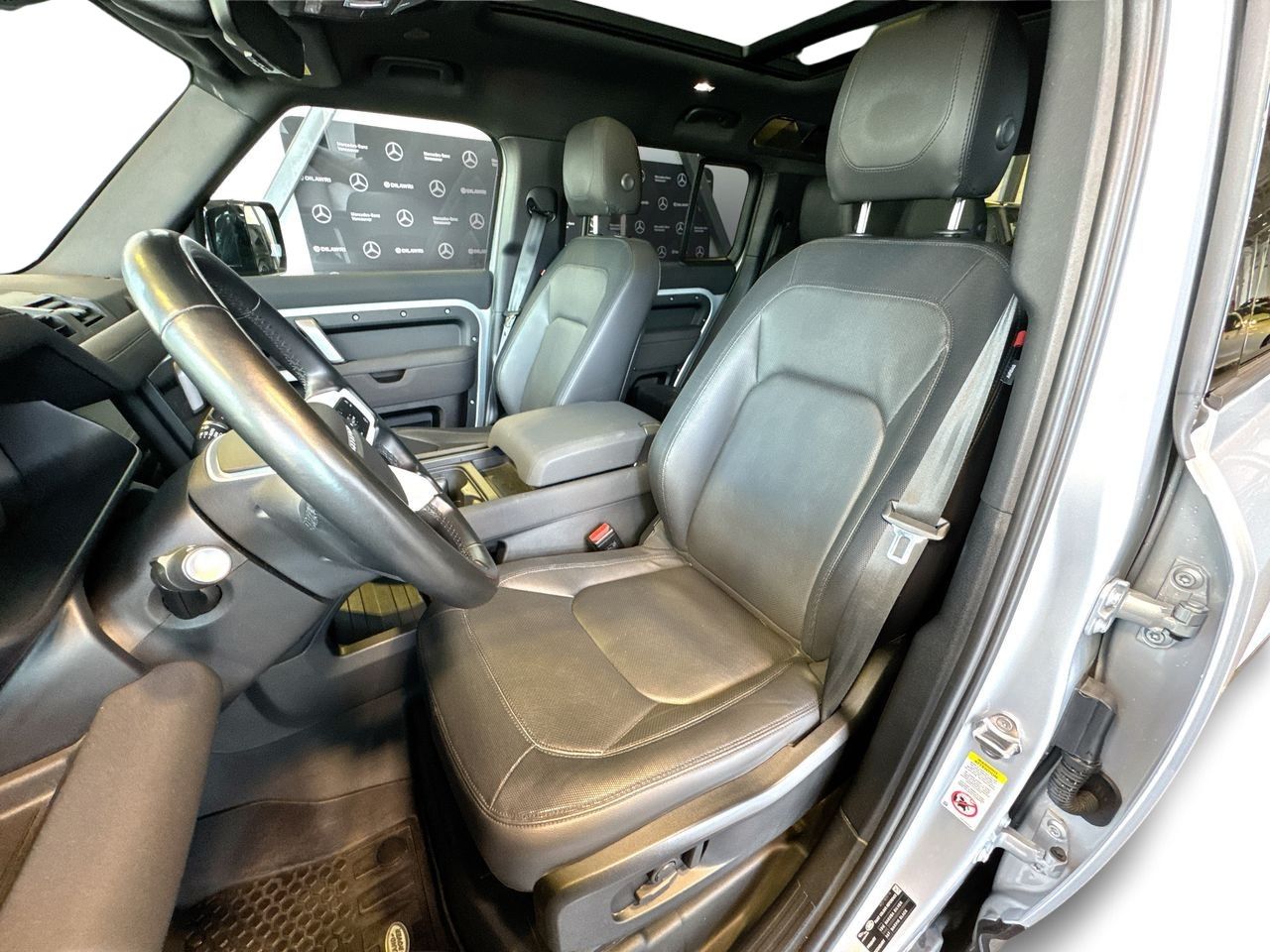 Land Rover Defender  2023 à Vancouver, Colombie-Britannique