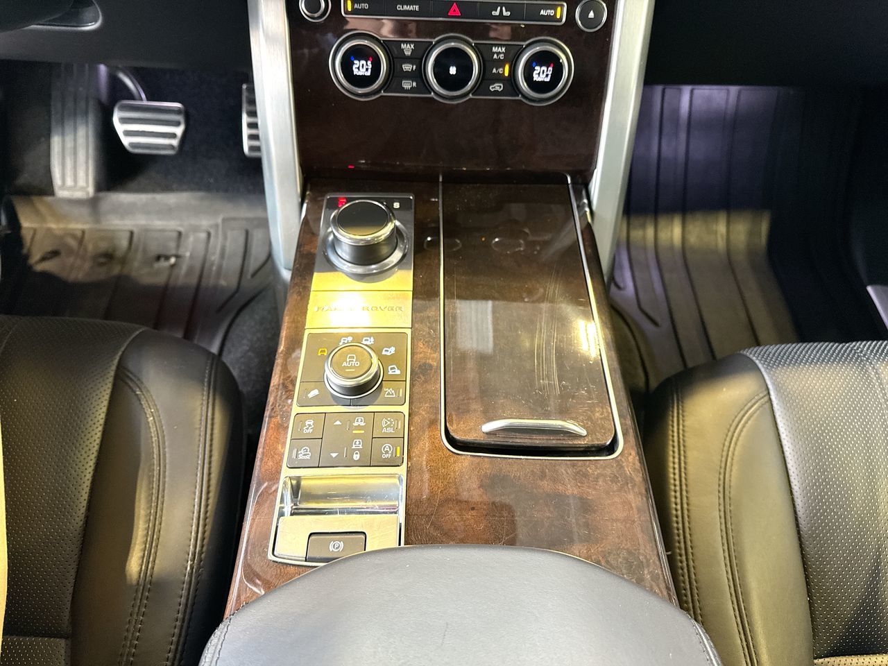 2016 Land Rover Range Rover in Vancouver, British Columbia