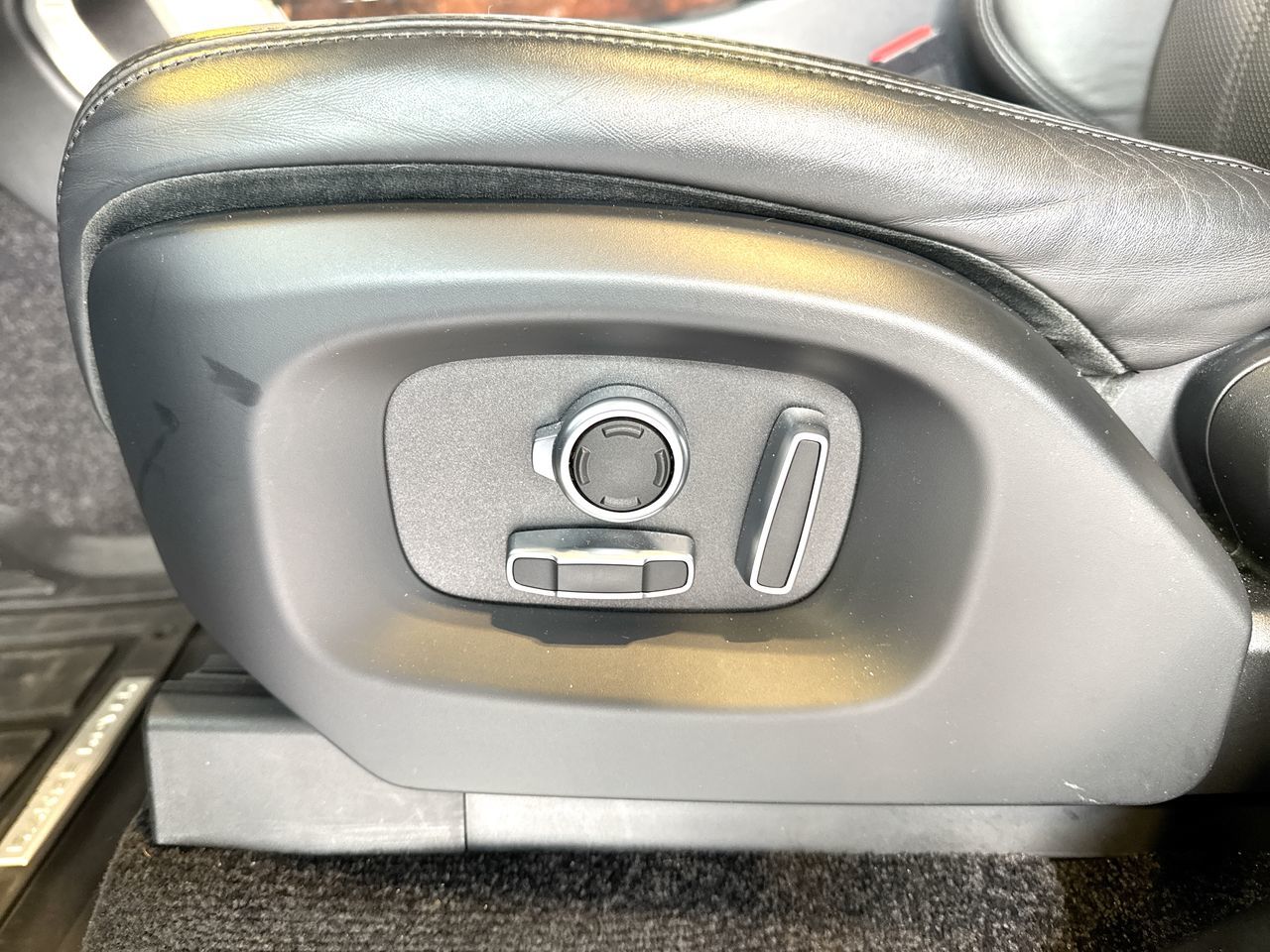 2016 Land Rover Range Rover in Vancouver, British Columbia