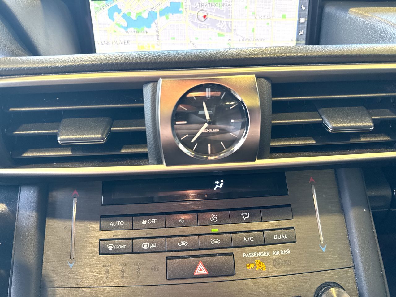 Lexus IS 300 AWD  2019 à Vancouver, Colombie-Britannique