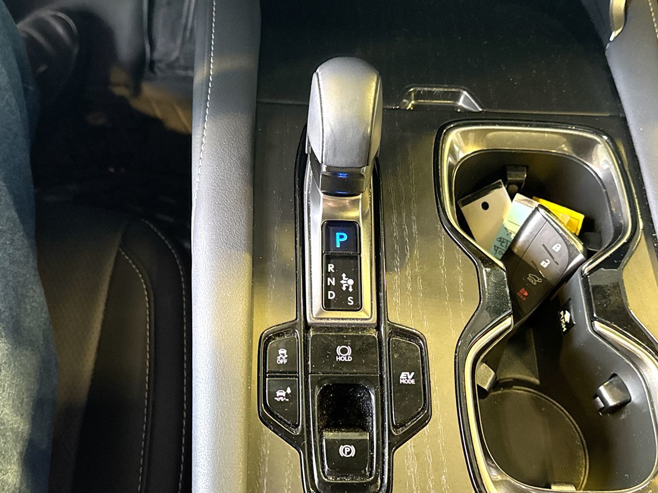 Lexus RXh  2023 à Vancouver, Colombie-Britannique