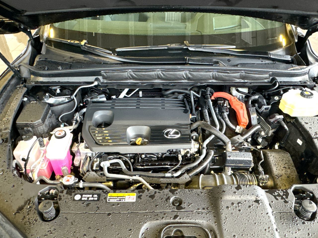 Lexus RXh  2023 à Vancouver, Colombie-Britannique