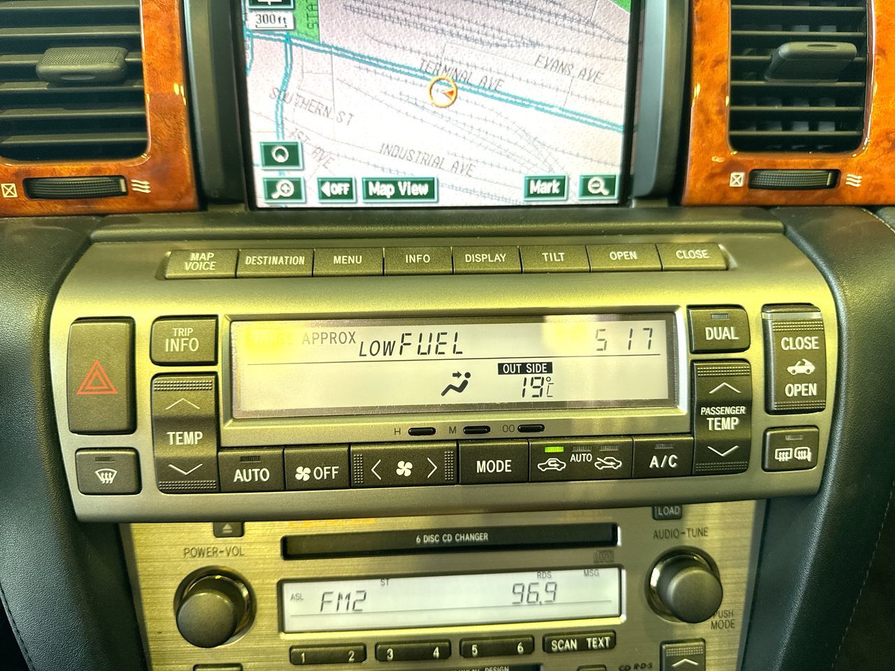 2005 Lexus SC