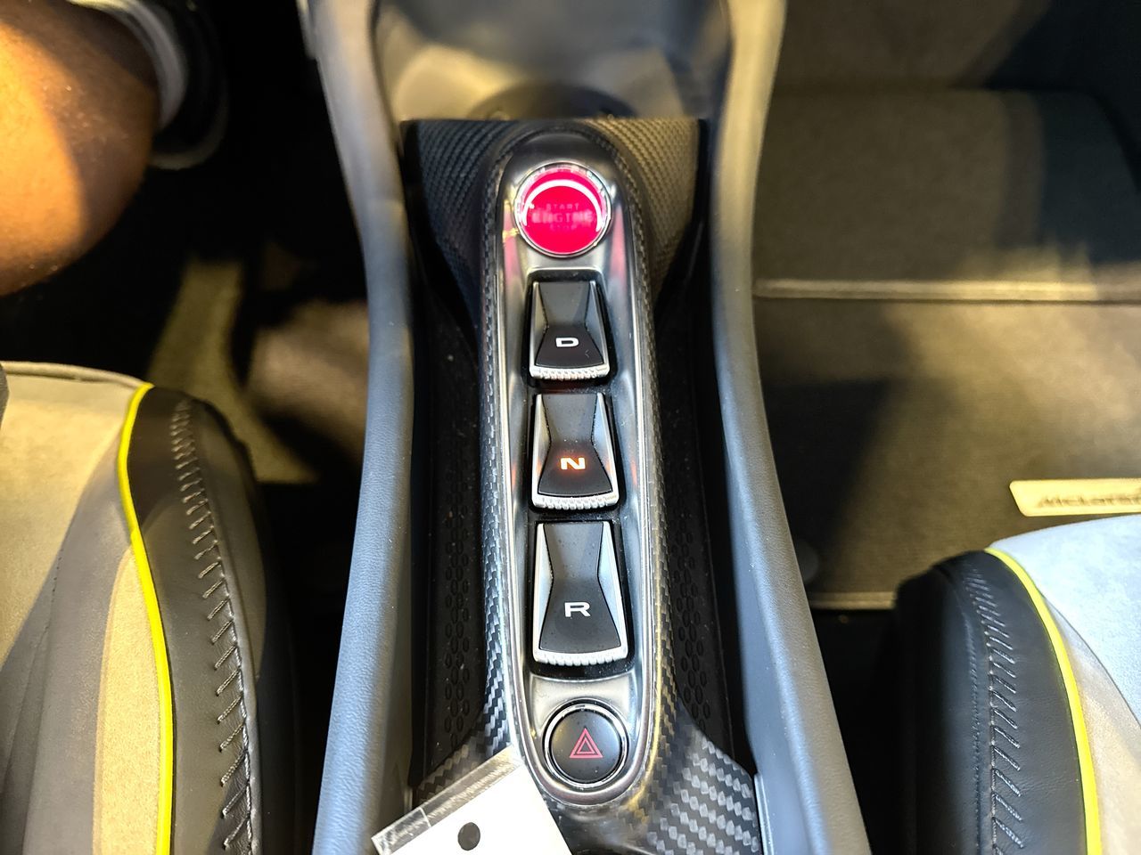 2024 McLaren Artura in Vancouver, British Columbia