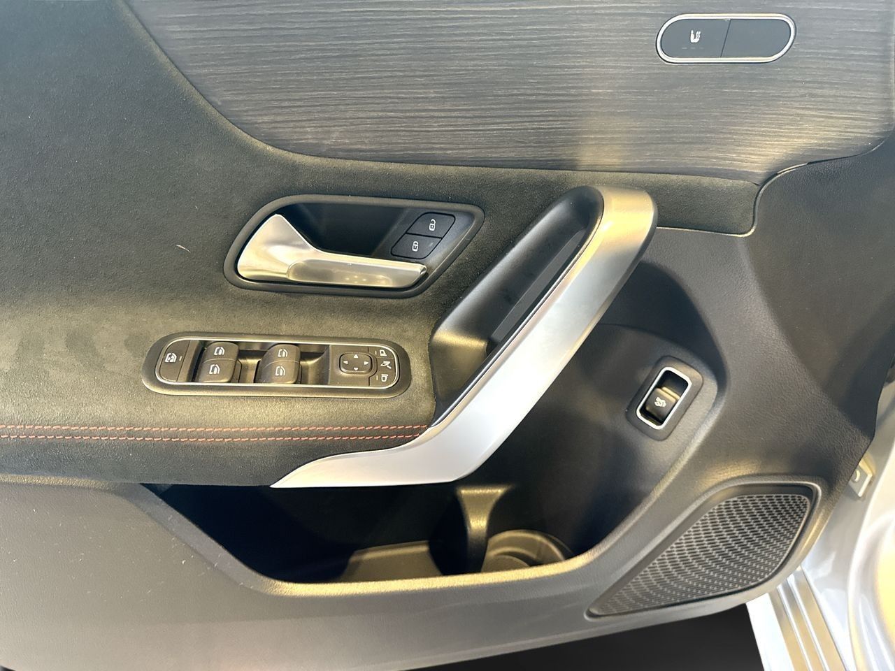 2022 Mercedes-Benz A220