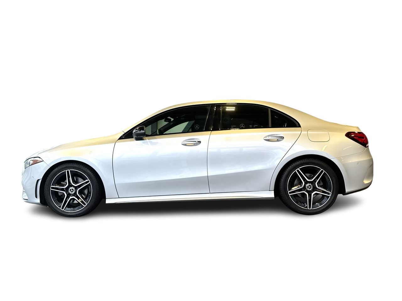 2022 Mercedes-Benz A220