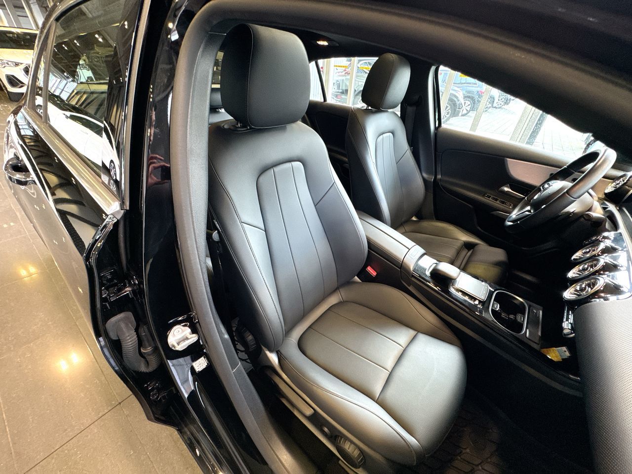 2022 Mercedes-Benz A250