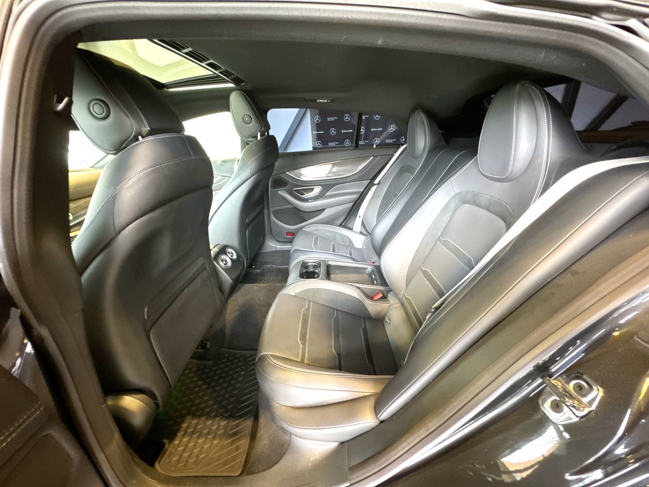 Mercedes-Benz AMG GT53  2020 à Vancouver, Colombie-Britannique