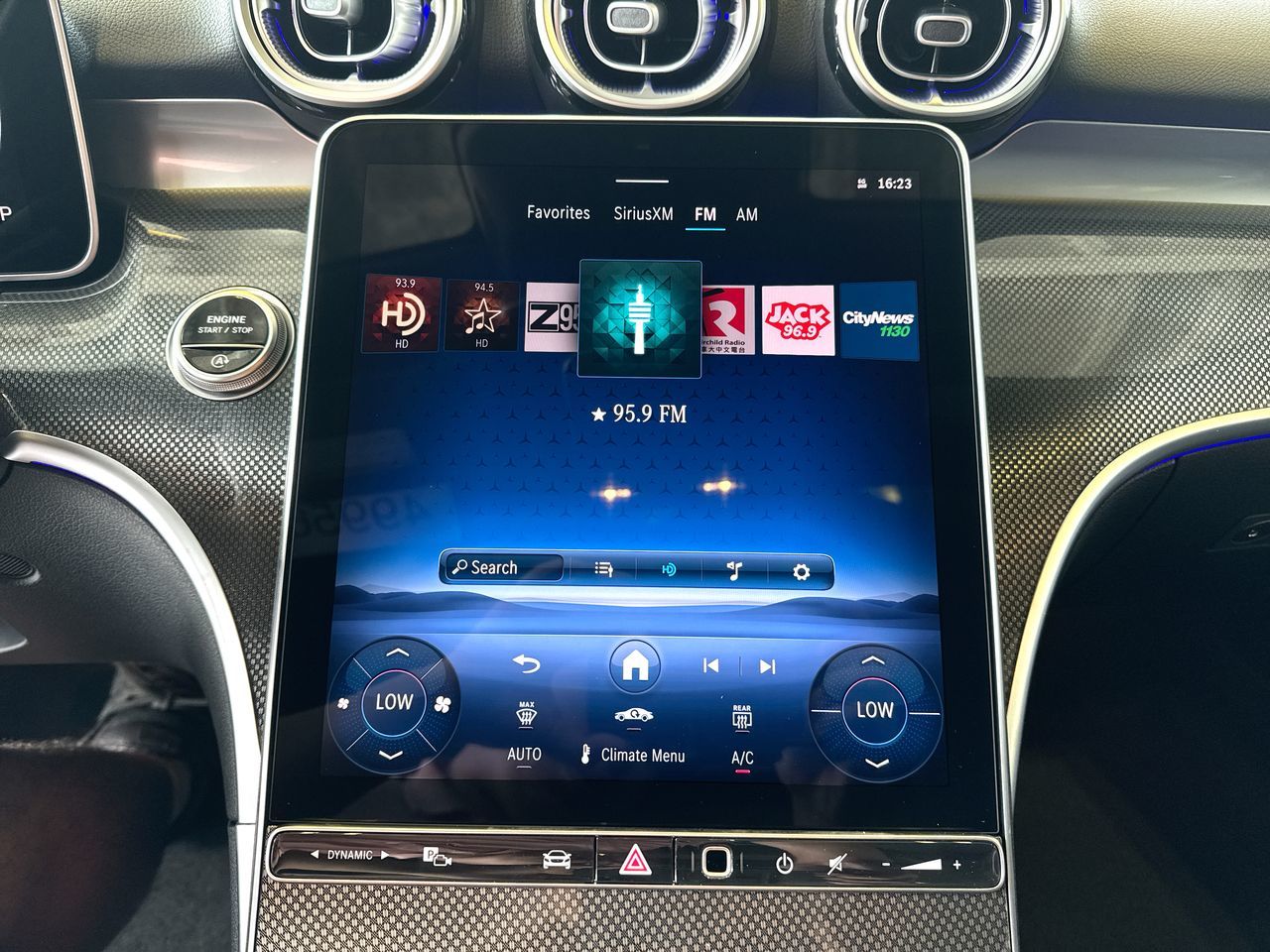 Mercedes-Benz C-Class  2025 à Vancouver, Colombie-Britannique