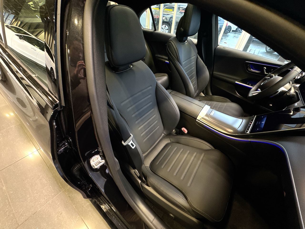 Mercedes-Benz C-Class  2026 à Vancouver, Colombie-Britannique