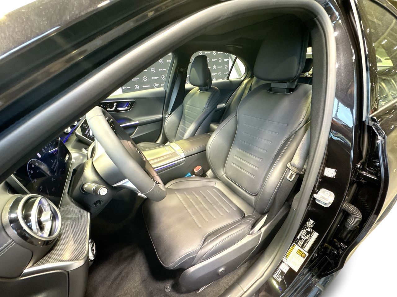 Mercedes-Benz C-Class  2026 à Vancouver, Colombie-Britannique