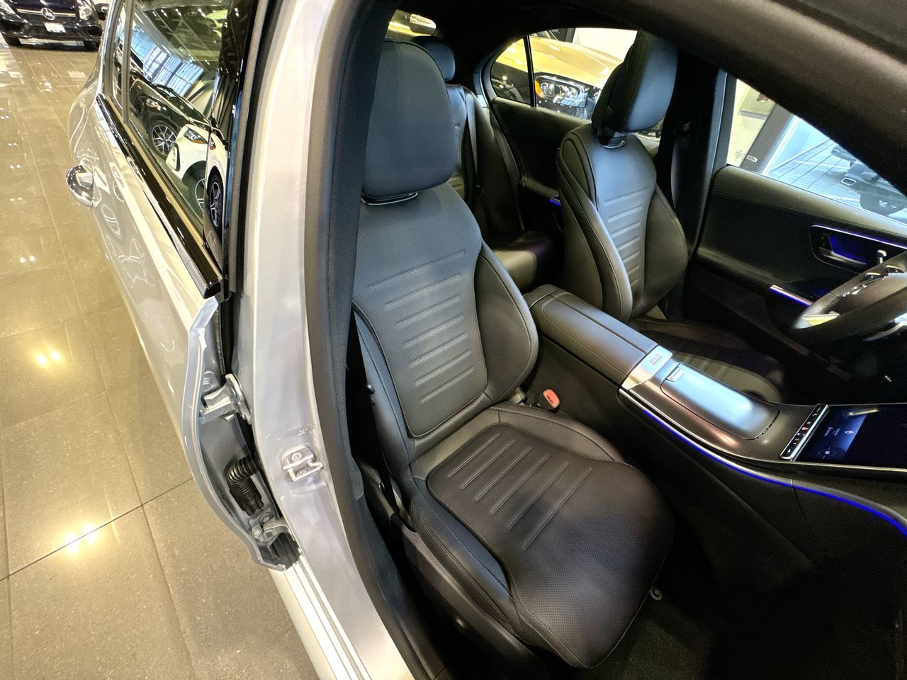 Mercedes-Benz C-Class  2026 à Vancouver, Colombie-Britannique