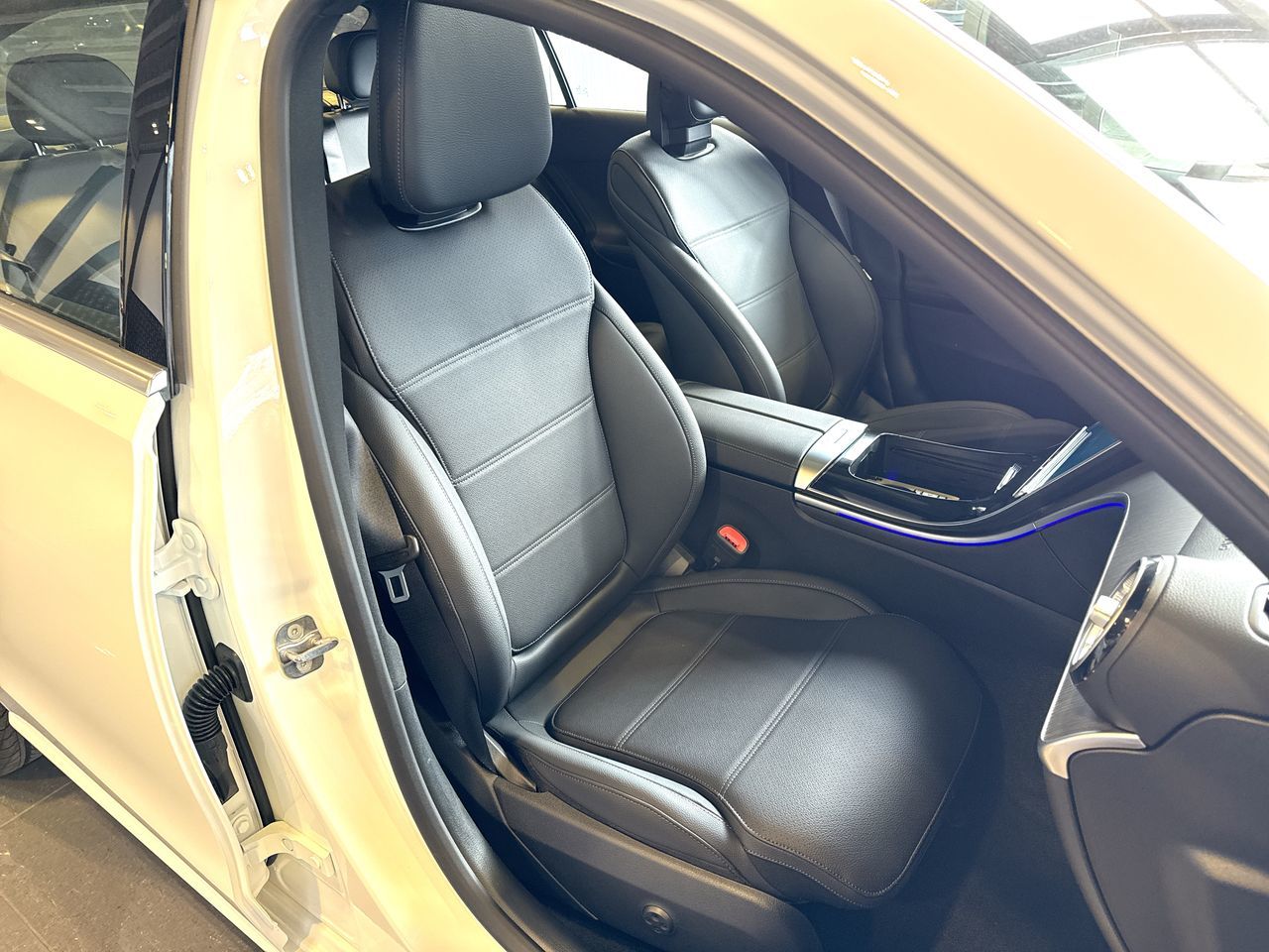 Mercedes-Benz C-Class  2026 à Vancouver, Colombie-Britannique