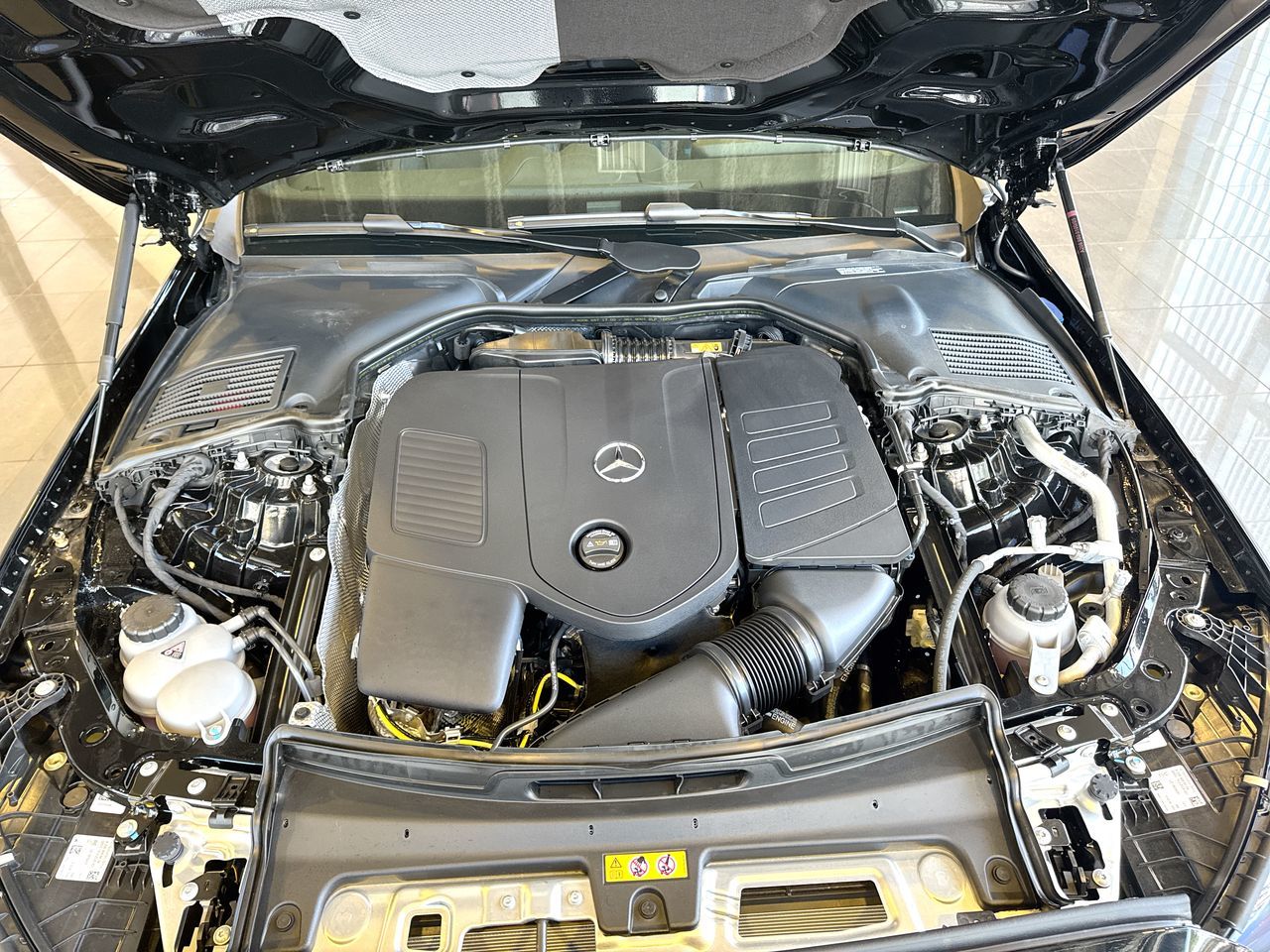 Mercedes-Benz C-Class  2026 à Vancouver, Colombie-Britannique