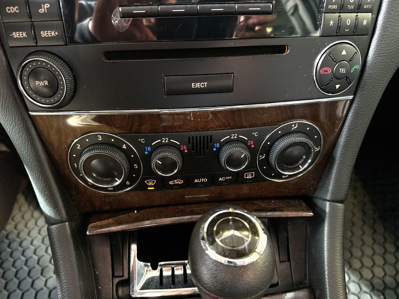 2005 Mercedes-Benz C240